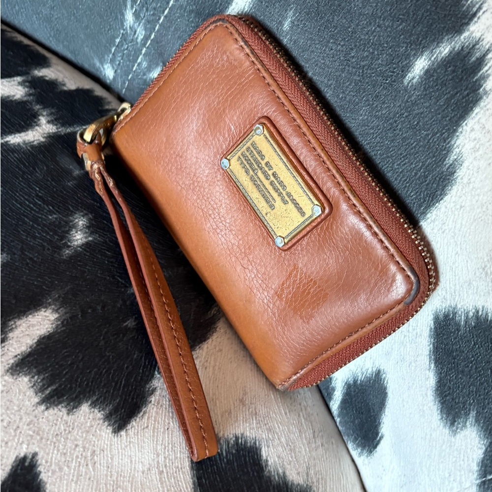 Marc By Marc Jacobs Brown Wristlet